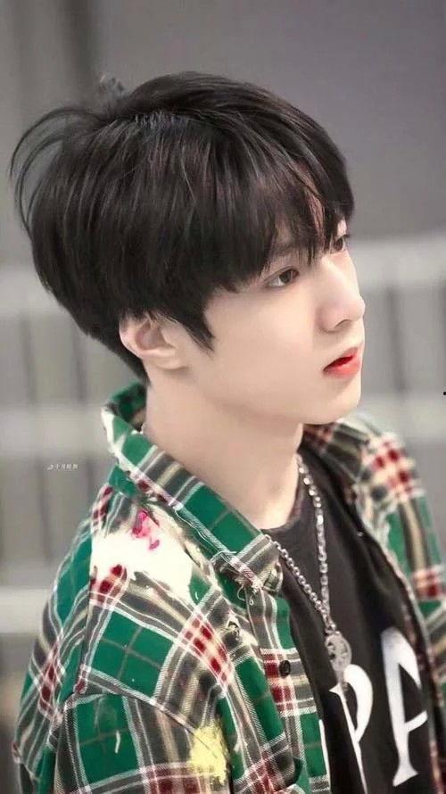 娱乐吃瓜酱刘耀文,娱乐吃瓜酱中的璀璨星辉