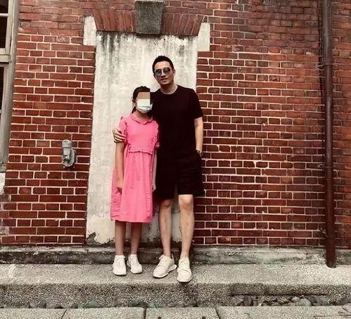 张兰爆料派对视频,一场奢华与争议的交织盛宴 第2张 张兰爆料派对视频,一场奢华与争议的交织盛宴 第2张